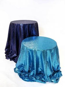 From rustic burlap to sequins, Picking the Best Tablecloths for Your Event Table is simple with Baystate Tent’s expert rentals and sample viewings.