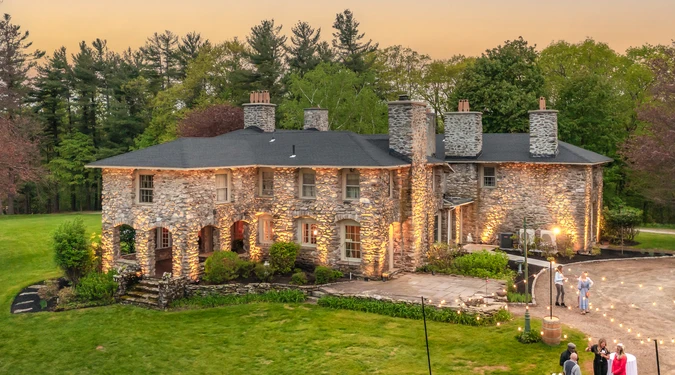 Stonehouse on the Hill
